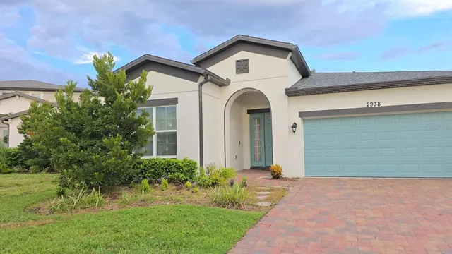 Popular OAKLEY PLACE Real Estate