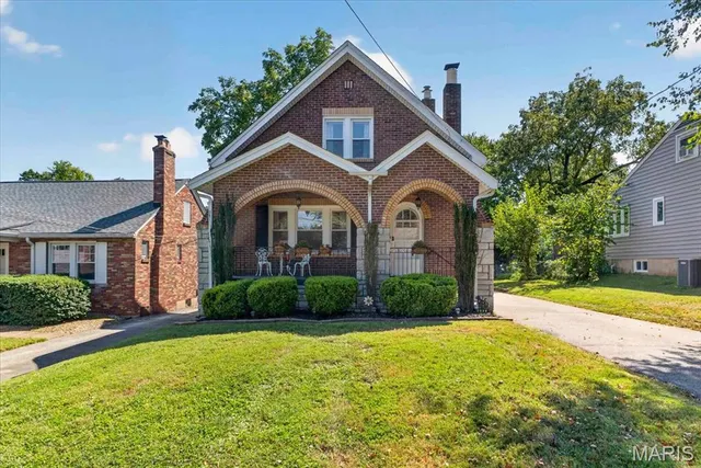 Popular Shrewsbury Park 3rd Real Estate