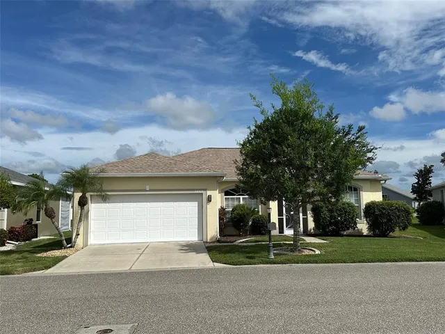 Popular KINGS GATE PH 03 Real Estate