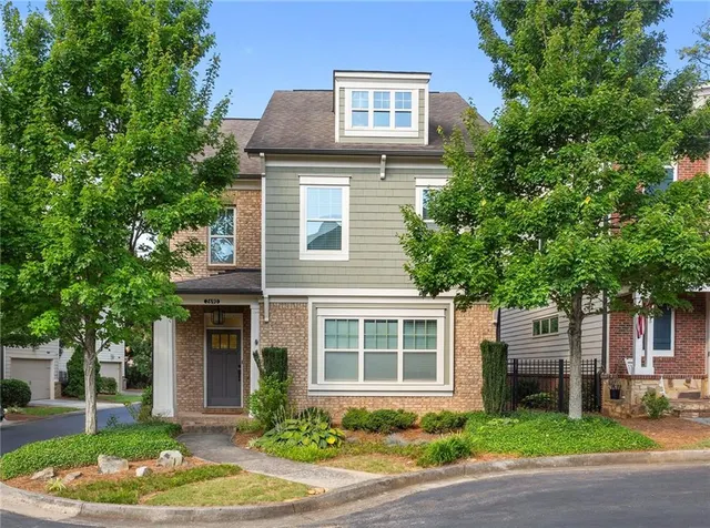 Popular Whitfield Park Real Estate