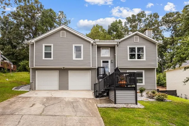 Popular South Fork Real Estate