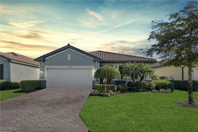 Popular HAMPTON PARK Real Estate