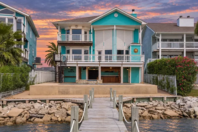 Expensive Edwards Landing Real Estate