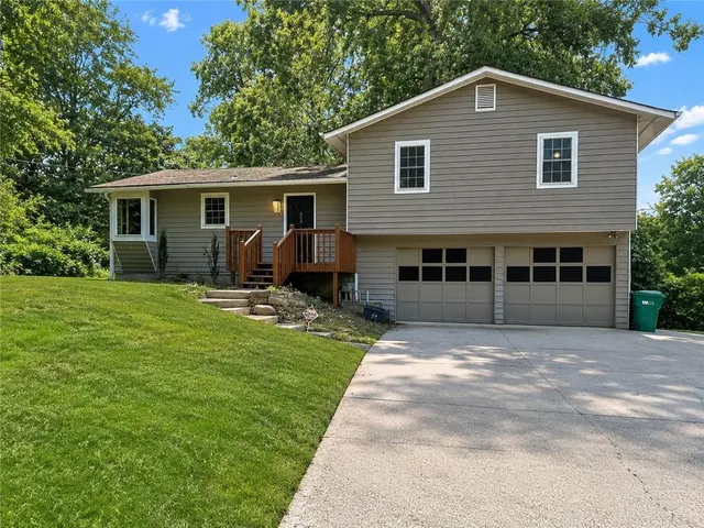 Popular Herrington Place Real Estate