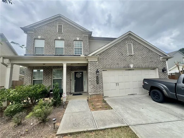 Popular The Oaks Real Estate