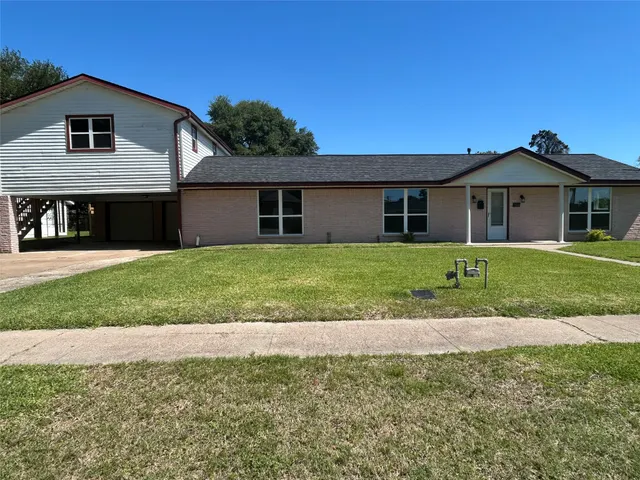 Popular Bell Ollie Real Estate