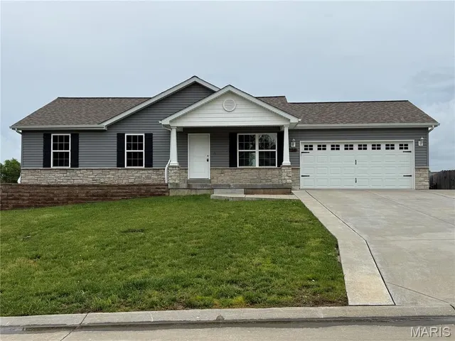 Popular Winfield R-4 Real Estate