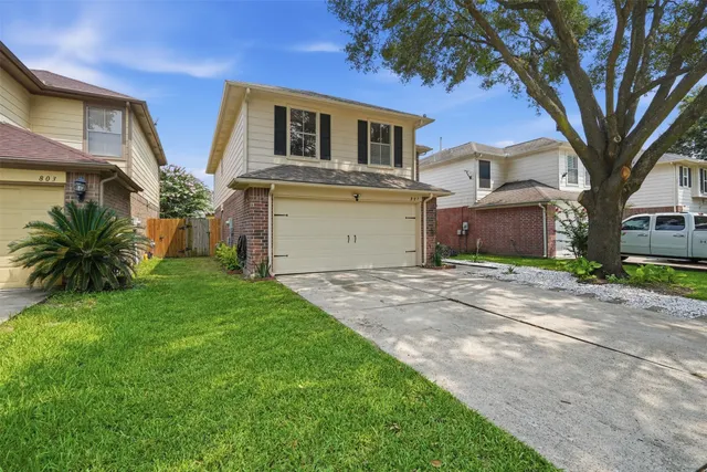 Popular North View West Real Estate