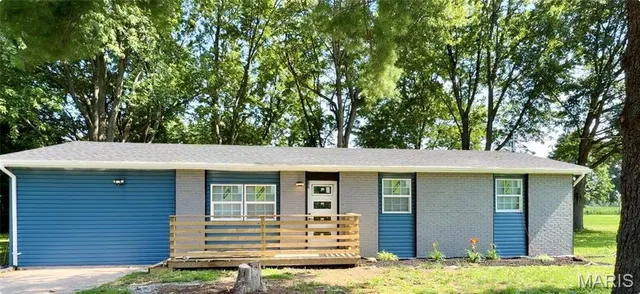 Popular Henkes Midway Add Real Estate