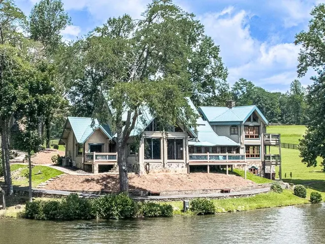 Popular Falling Waters Real Estate