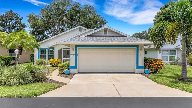 Popular FERNWOOD Real Estate