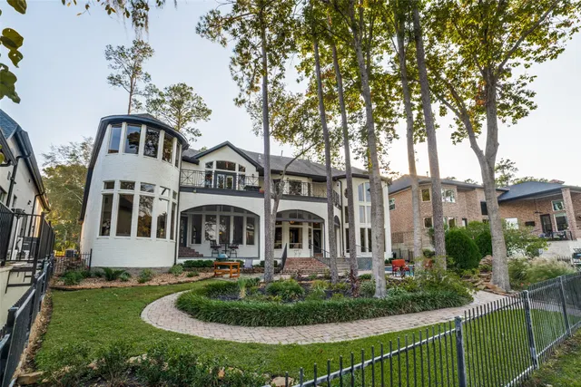 Popular Bentwater 25 Real Estate