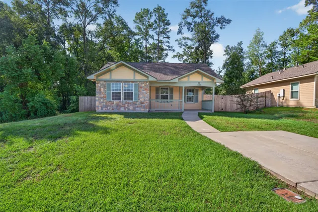 Popular Cedar Creek 01 Real Estate