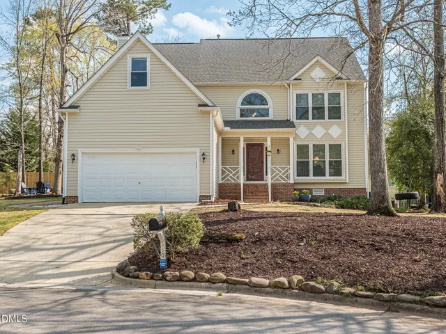 Popular Bond Pointe Real Estate