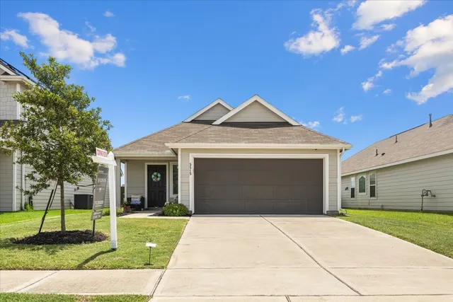 Popular Charleston Heights Sec 1 Real Estate