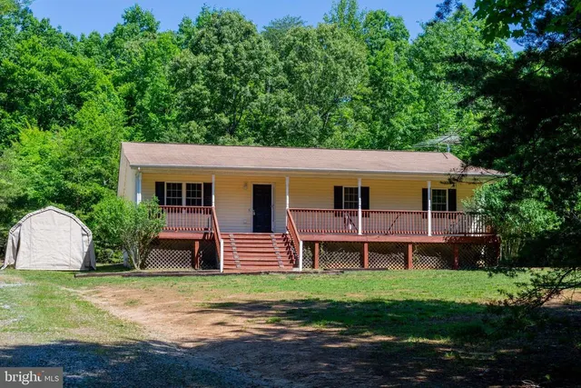 Popular Tall Pines Real Estate