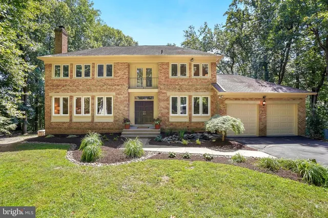 Popular The Palisades Real Estate