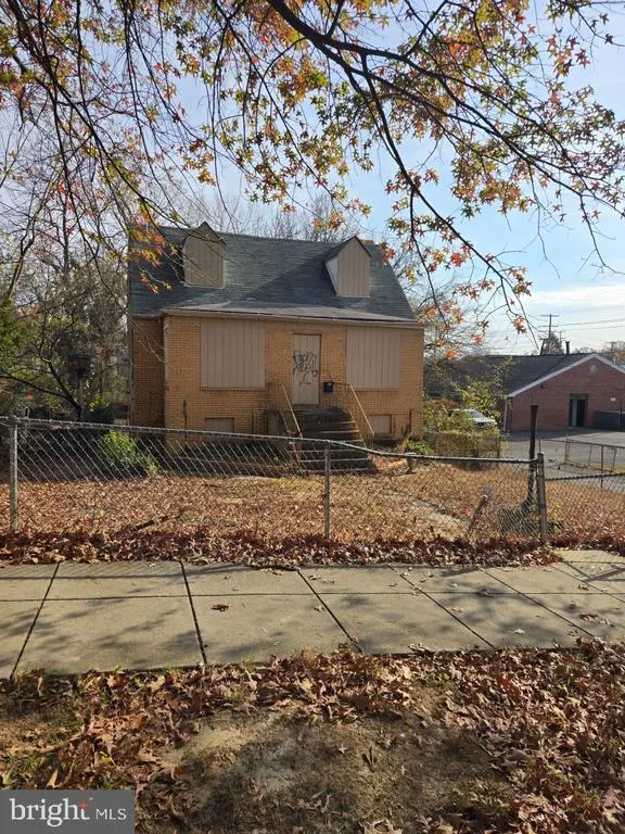 Popular Deanwood Real Estate
