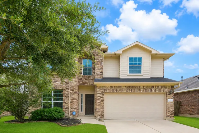 Popular Lakecrest Forest Sec 2 Real Estate