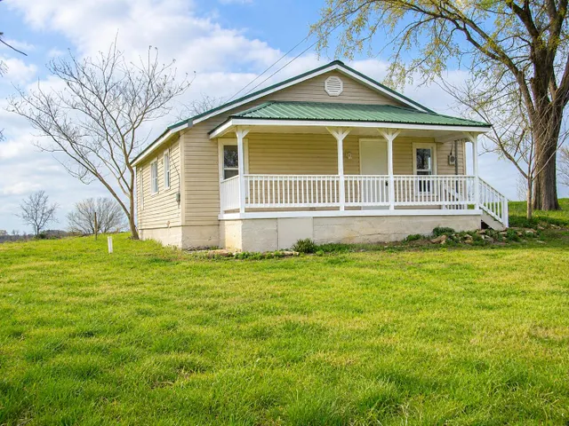 Cheap Tecumseh Real Estate