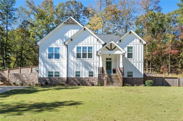 Popular McKaskey Ridge Real Estate