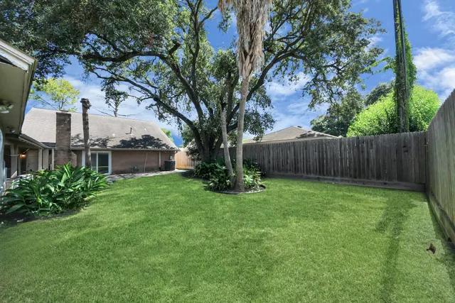 Expensive Sharpstown Country Club Terrace S2 Real Estate