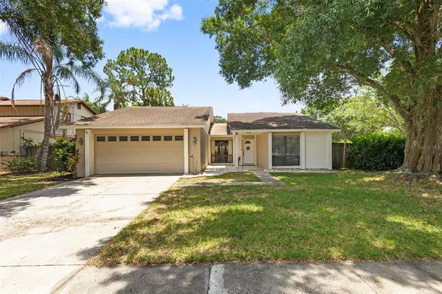 Popular COUNTRY PLACE UNIT 3 B Real Estate