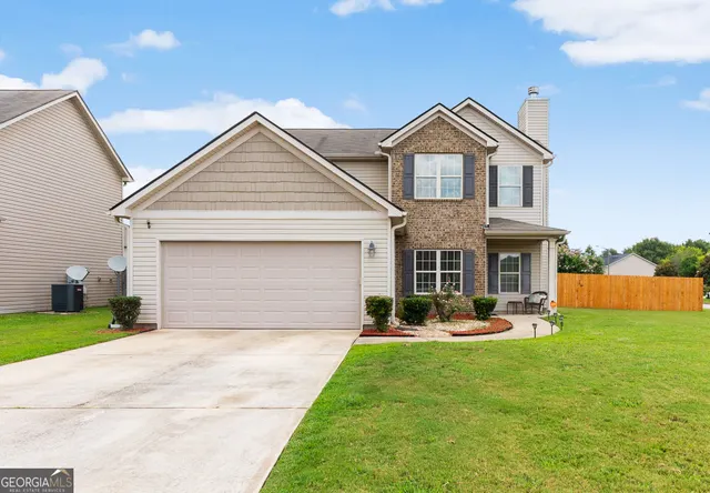 Popular AMELIA PLACE Real Estate