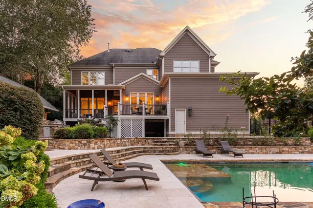 Popular Bella Casa Real Estate