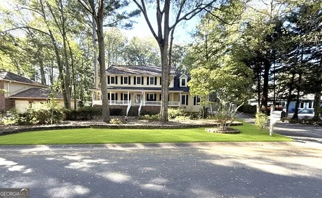 Expensive Lakeside Real Estate