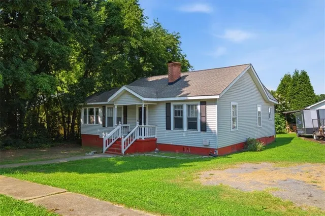 Popular Aragon Mill Real Estate