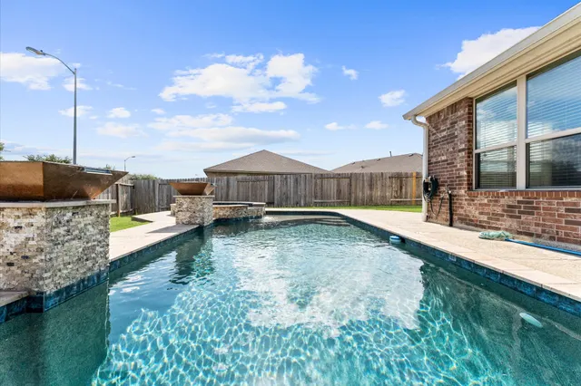 Popular Ventana Lakes Sec 7 Real Estate