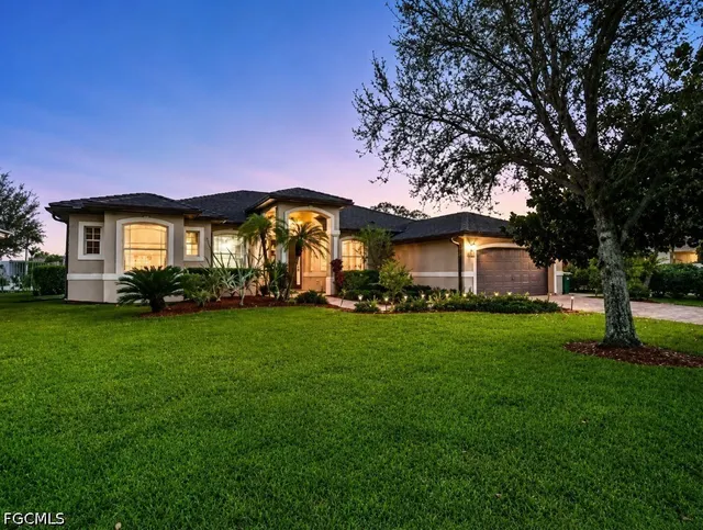 Expensive WATERWAYS OF NAPLES Real Estate