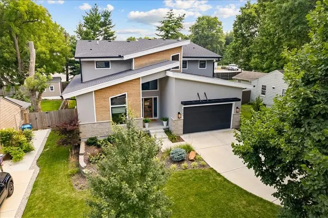 Popular Prairie Hills Real Estate