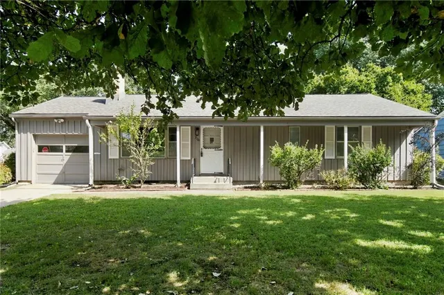 Popular Garastanna Acre Real Estate
