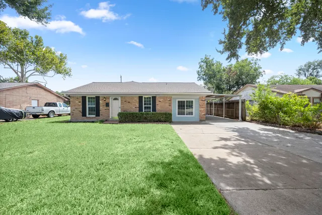 Popular Cole Creek Manor Sec 02 Real Estate