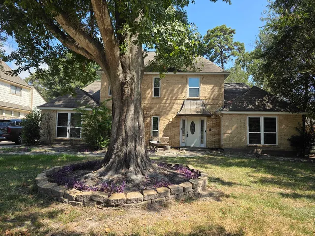 Popular Pinehurst Atascocita Real Estate