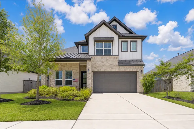 Popular Mulberry Farms Sec 1 Real Estate