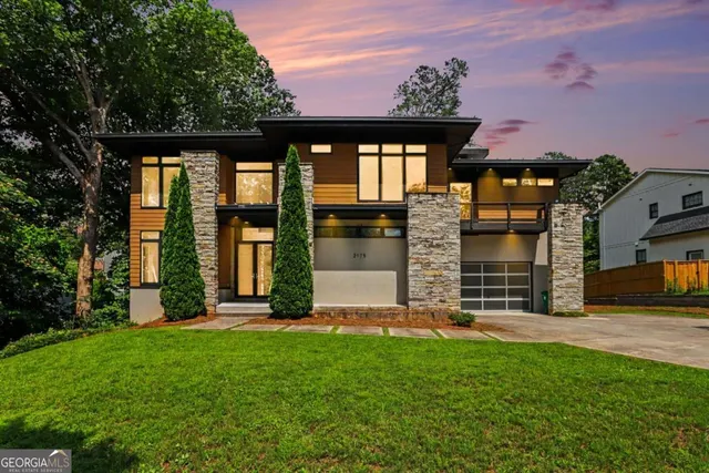 Expensive Meadowcliff Real Estate