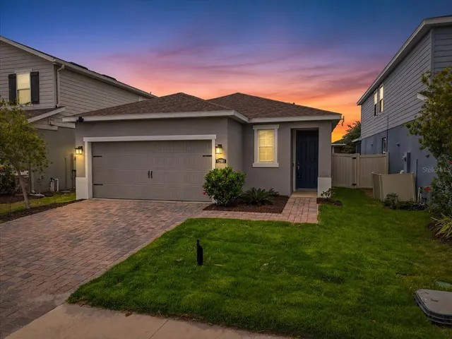 Popular LUCAYA LAKE CLUB PH 4C Real Estate