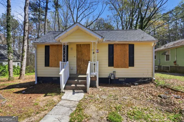 Expensive Marha Elliott Prop Real Estate