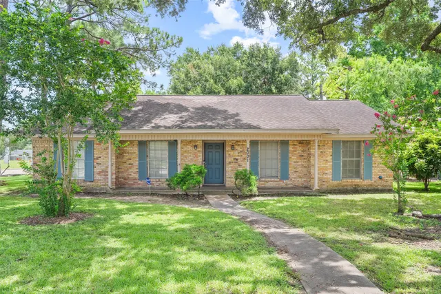 Popular Clairmont Acres Real Estate