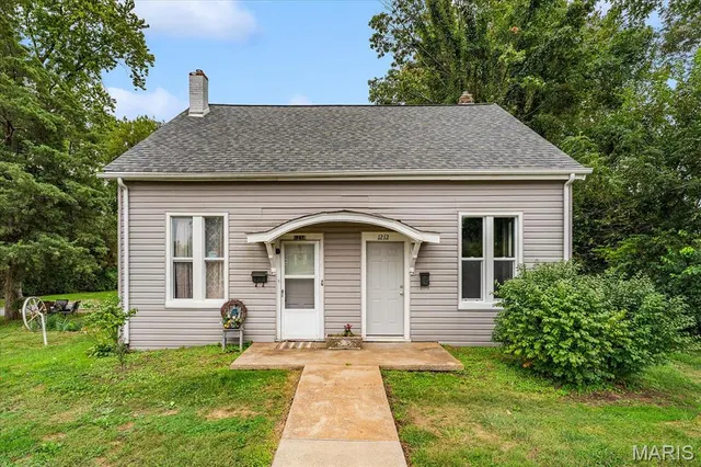 Popular Murens Add Real Estate