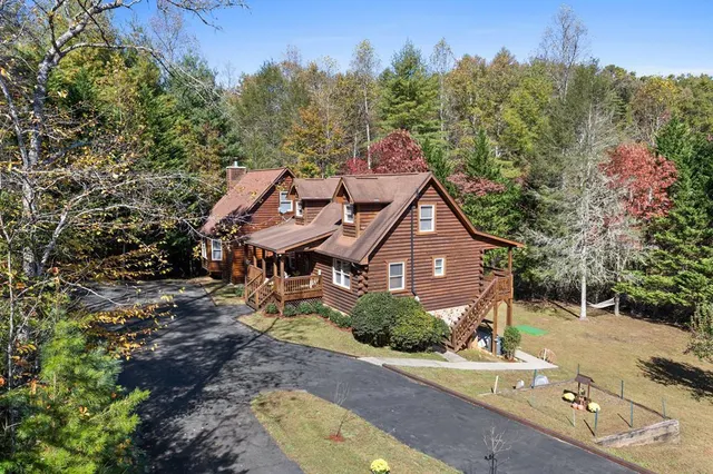 Expensive Smokey Hollow Acres Real Estate