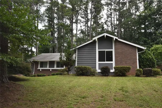 Popular CHANNON Real Estate