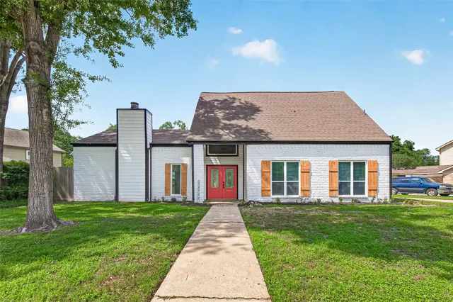 Popular Ravensway Real Estate