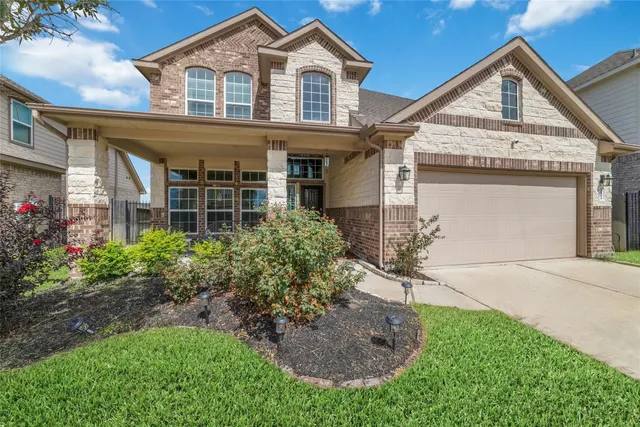 Popular Marcello Lakes Sec Real Estate