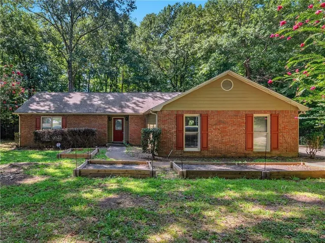 Popular Waterford Downs Real Estate