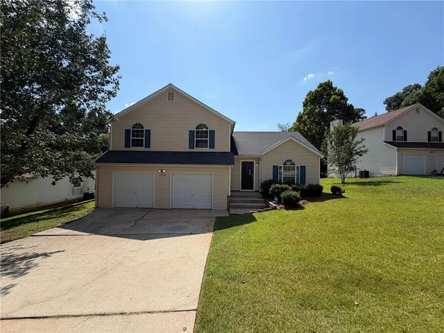 Popular Oakwood Trails Real Estate