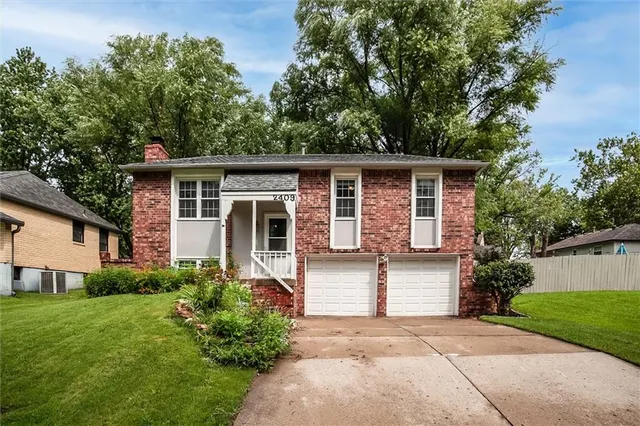 Expensive Kingsridge Real Estate